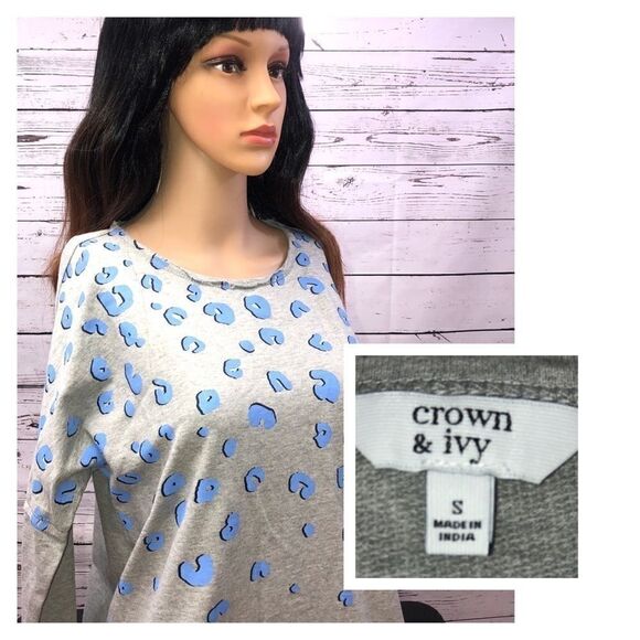 Crown and Ivy NWT Small Sweatshirt Leopard Spots - Picture 1 of 8